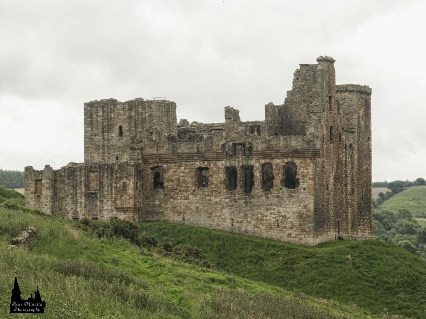 Crichton Castle, Crichton, Pathhead, Schottland